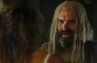 XXX ஜெர்மன் பெண் காவலர்