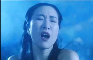 XXX அந்தப் பெண் தனது புதிய நண்பரைப் பார்க்க முடிவு செய்தாள்