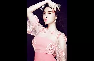 XXX குளியலறையில் தனியா