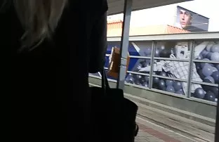 XXX ஒரு மாமிச சேவலின் கீழ் கட்டமைக்கப்பட்ட குத துளைகள்