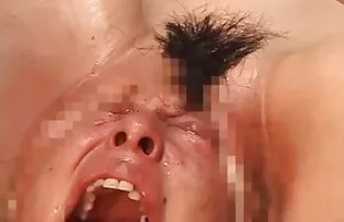 XXX பொன்னிற நடாலி ஒரு வட்டத்தில் விடப்பட்டார்