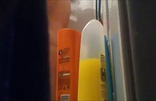 XXX கொழுப்பு, ஹேரி மற்றும் ஒரு சிறிய மோசமான மனிதன் இரண்டு சிறுமிகளை கழற்றிவிட்டார்கள்