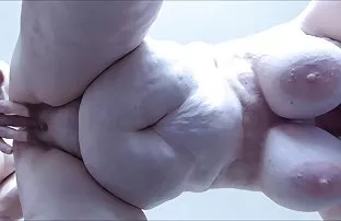 XXX முதிர்ந்த தம்பதியுடன் இளம் ரஷ்ய ஜோடி