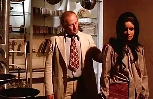 XXX பிளாக் டோலி லே ஜெர்க்ஸுடன் ஃபக்ஸ், இது மகிழ்ச்சியுடன் சத்தமாக அழ வைக்கிறது