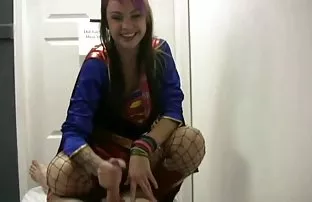 XXX விரிசல் ஒரு விரிசலில் மூழ்கியது