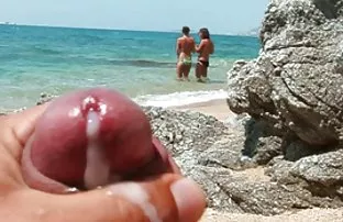 XXX அனல்சிக் கட்டைவிரல்