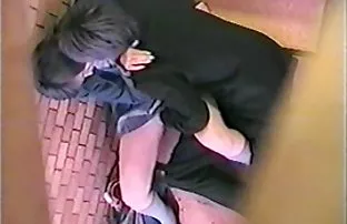 XXX ஒரு பையனுடன் பெண் அமர்வுக்கு தயாராகி வருகிறார்