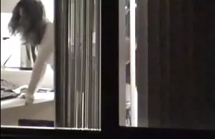 XXX ஒரு வெள்ளி காரில்