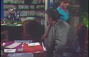 XXX ஒரு தாய் ஒரு விபச்சாரியை எப்படிப் பிடிக்கிறார் என்று ஒரு வெளிநாட்டவர் பதிவு செய்தார்