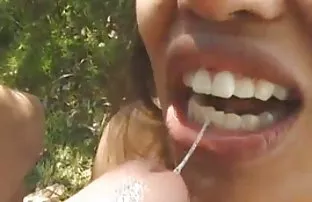 XXX ஹாட் ஸ்விங் கட்சிகளின் காட்சிகள்