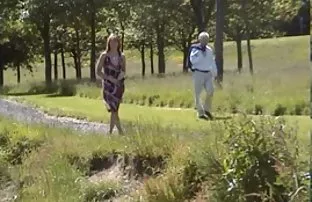 XXX இரண்டு தோழிகள் குழப்பத்தை விரும்புகிறார்கள்