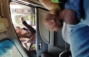 XXX ஒரு தொப்பியில் அழகு