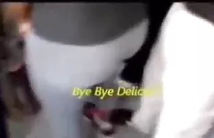 XXX பெட்ரோவ்னா ஒரு தடிமனான அசோலை நகர்த்தி, ஒரு டிக் உறுப்பினரைத் தாக்கினார்