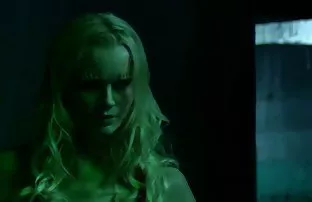 XXX எமிலி வில்லிஸுடன் உடலுறவு கொள்வது, அத்தைக்கு சங்கடமாக இல்லை