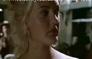 XXX கழுதையில் விரல்கள்