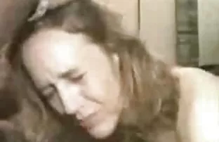 XXX மற்றும் ஆடைகளில் நீங்கள் முடியும்