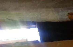 XXX கண்ணாடியில் உள்ள அழகு மாறும் அறையில் தனது காதலனுக்கு பீப்பாயை மெருகூட்டுகிறது