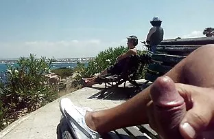 XXX கொழுப்பு ரஷ்ய தாய் தனது இளம் காதலனுடன்