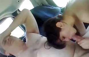 XXX தலை ஃபார்ட்ஸ் செயலாளர்