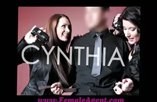 XXX டயானா டாக்ஸ்டைல் ​​நிற்க விரும்புகிறார்