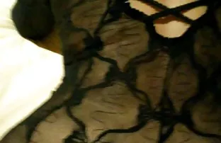 XXX பெண்ணை திருப்திப்படுத்தியது