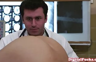 XXX பெண் மாணவி