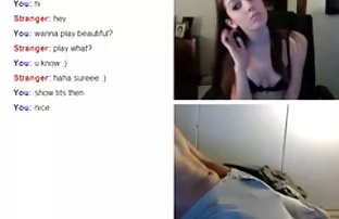 XXX கேட்டி ஒரு உற்சாகமான கருவியில் அமர்ந்திருக்கிறார்